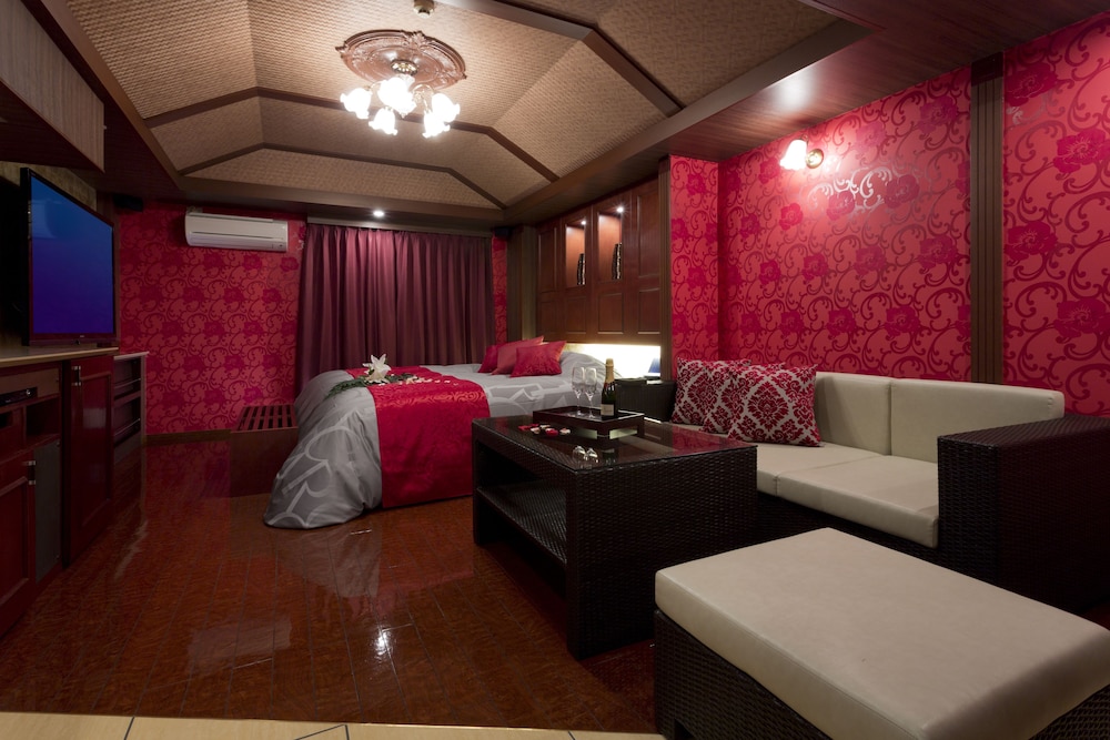 デラックス ダブル ルーム 客室2 | ホテル ウォーターゲート 岡山 - 大人限定