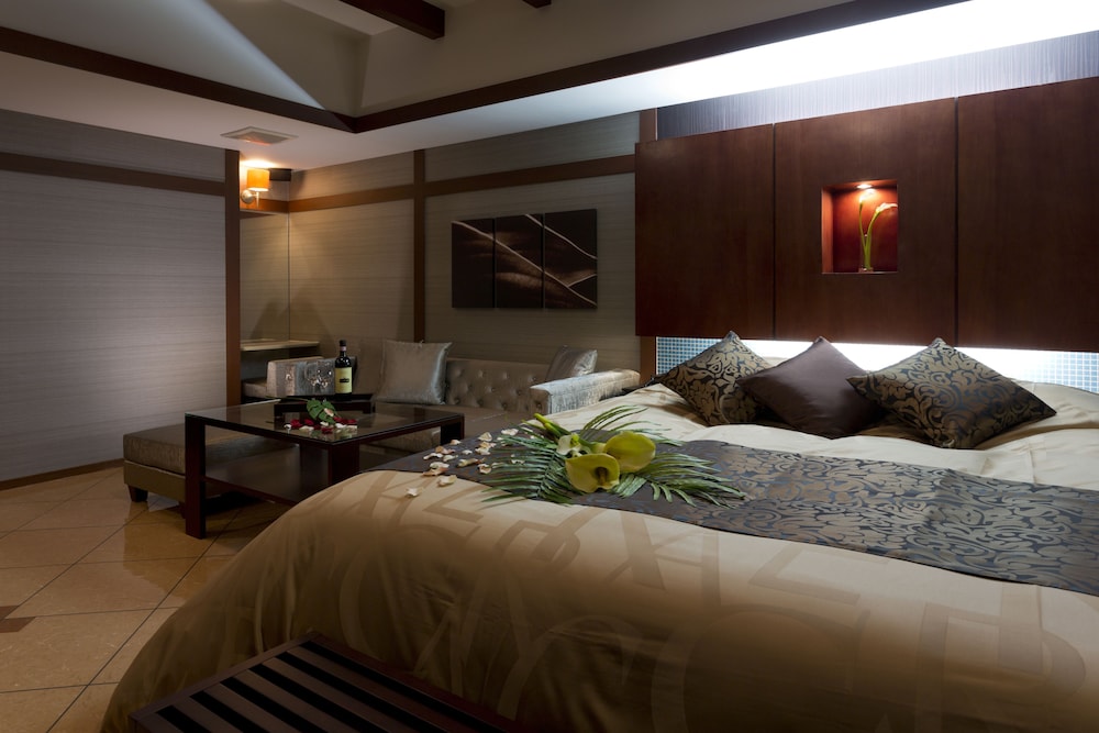 スタンダード ダブル ルーム 客室2 | ホテル ウォーターゲート 岡山 - 大人限定