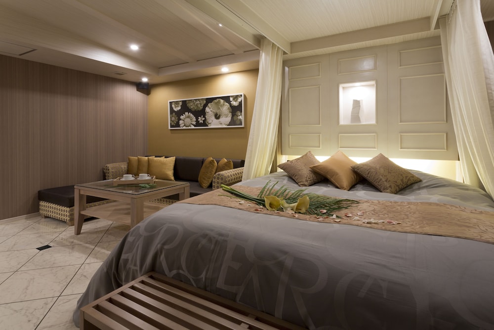 客室1 | ホテル ウォーターゲート 岡山 - 大人限定