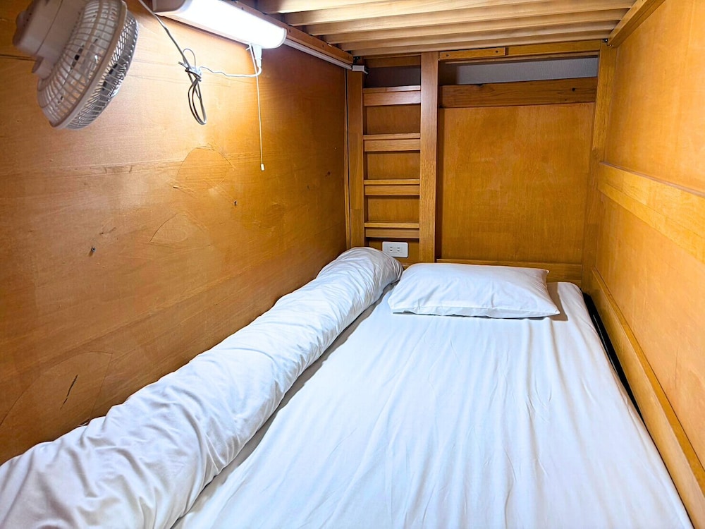 6人個室 専用バスルーム 客室2 | MyPlace