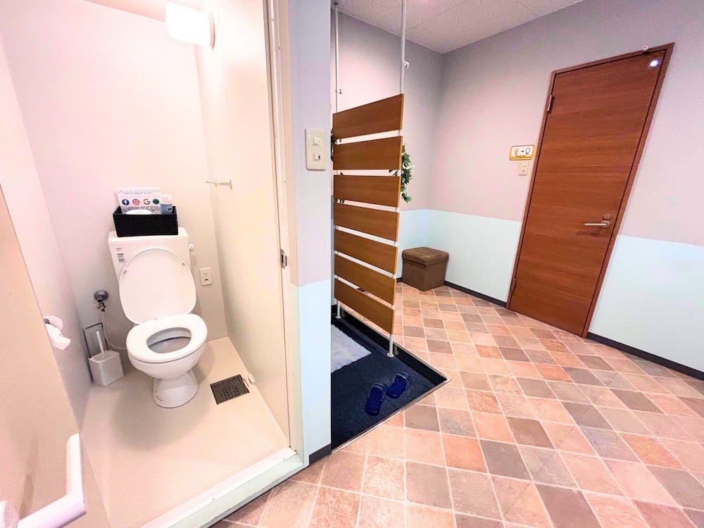 ダブルルーム バスルーム3 | MyPlace