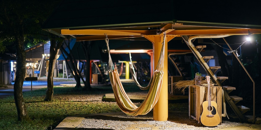 ツリー型ハウス（ツイン） 客室1 | 里の旅リゾート ロッジきよかわ