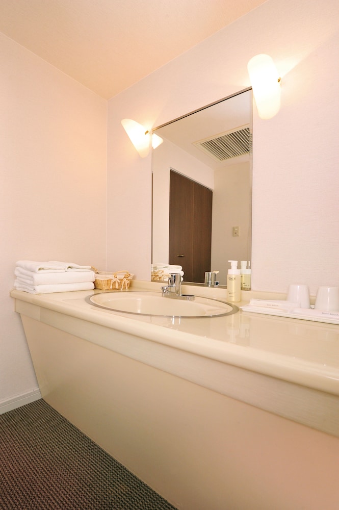 最上階ファミリールーム 禁煙 (48㎡) バスルーム0 | ホテルグローバルビュー札幌