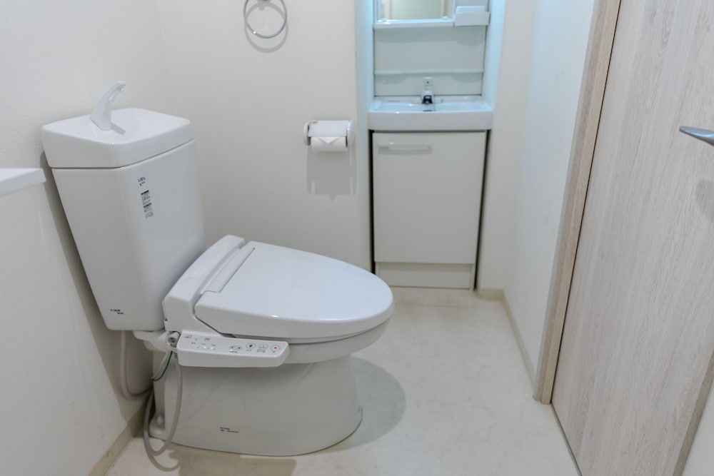 ファミリー ルーム 禁煙 バスルーム0 | Tabist グローレ大阪