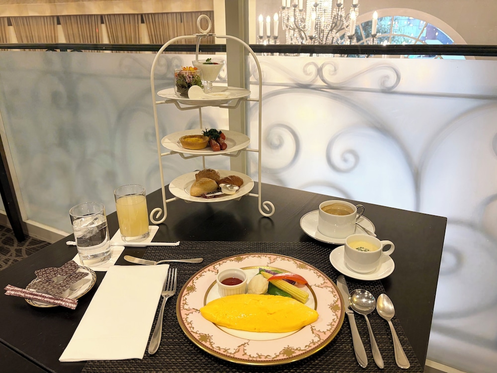 レストラン1 | 湘南鎌倉クリスタルホテル レストラン1 | 湘南鎌倉クリスタルホテル