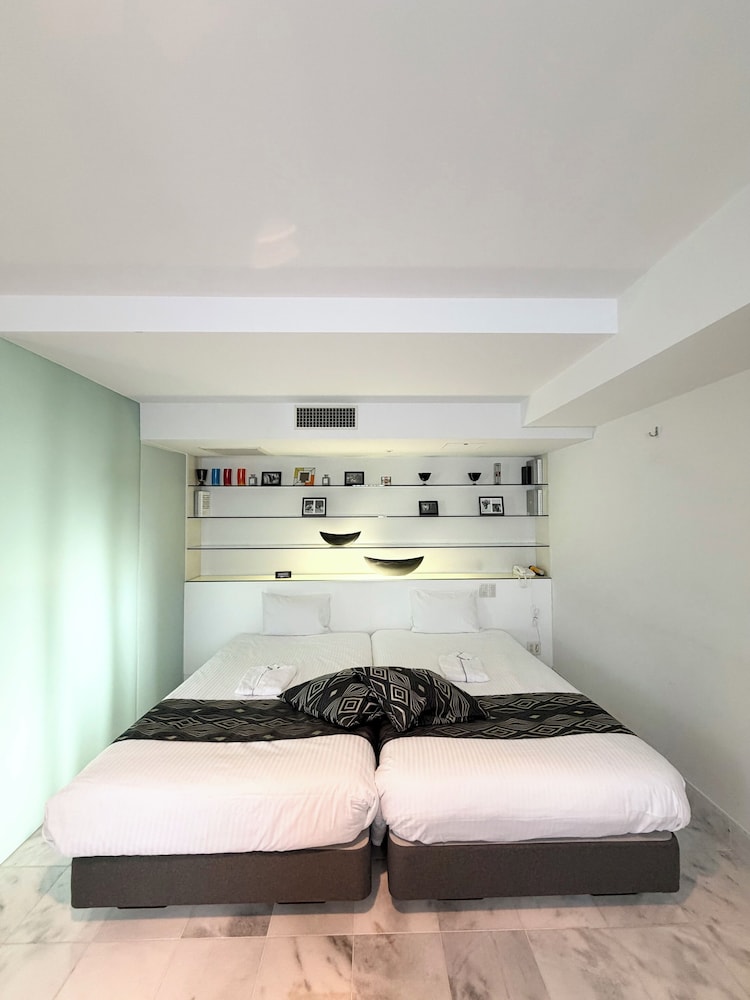 クリスタルスイート 客室3 | 湘南鎌倉クリスタルホテル