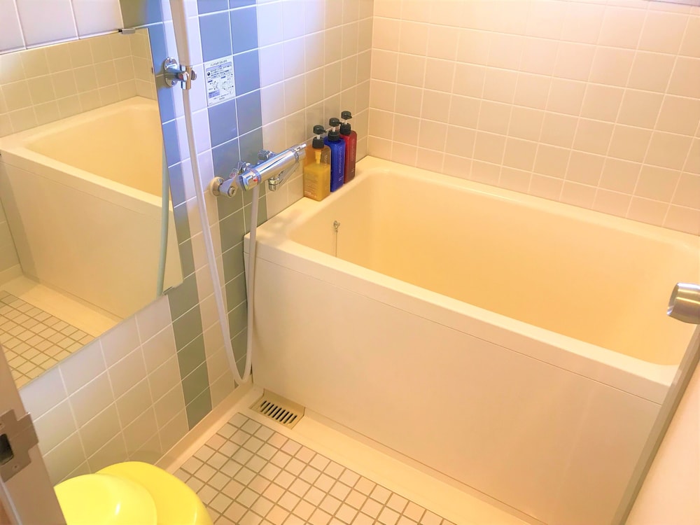 和室　バス・トイレ付き　山側 バスルーム2 | ケイズハウス箱根