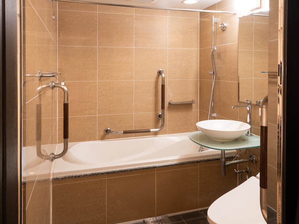 ツインルーム 禁煙 バスルーム0 | アパホテル〈六本木駅前〉