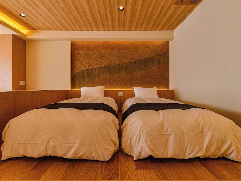【和モダンルーム】ツイン　シングルベッド×2台［39平米］禁煙 客室1 | 北陸 福井 あわら温泉 美松
