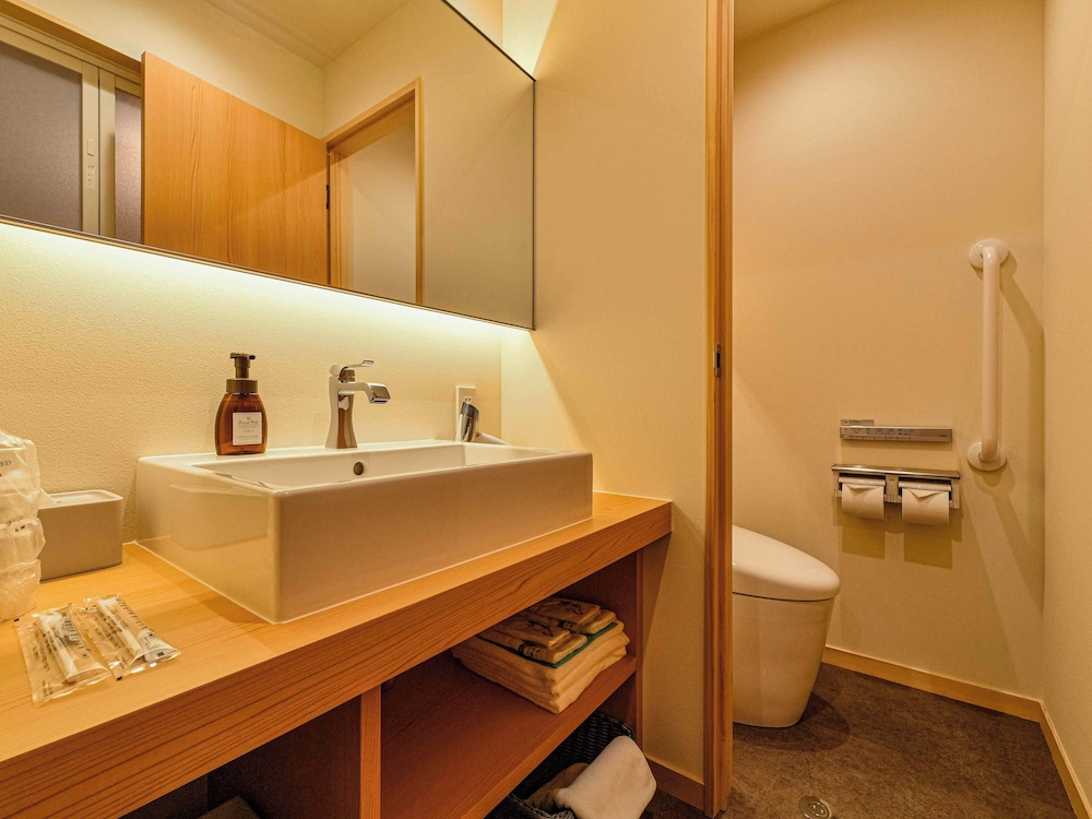 【和モダンルーム】ツイン　シングルベッド×2台［39平米］禁煙 客室9 | 北陸 福井 あわら温泉 美松