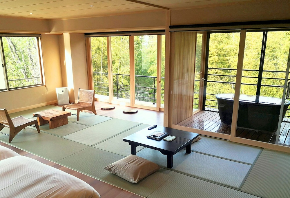 露天風呂付き客室<竹の音> | たつた旅館