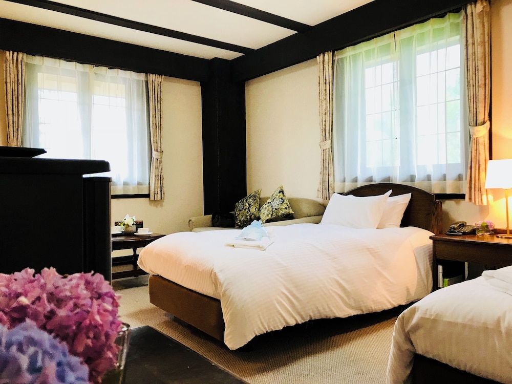 別館フォースルーム | シェイクスピア ホテル