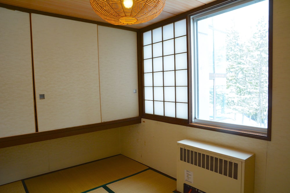 客室1 | ホテルリステル猪苗代 本館