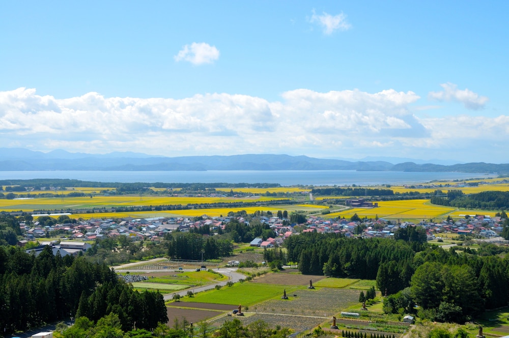 トラディショナル 4 人部屋 禁煙 レイク ビュー0 | ホテルリステル猪苗代ウイングタワー