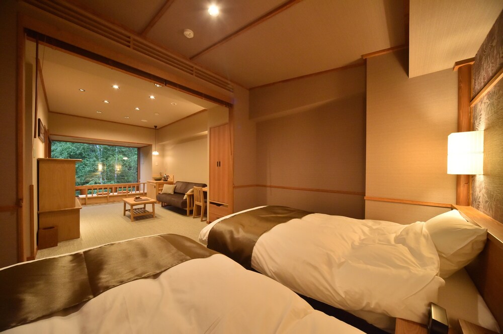 ツイン A 禁煙 【リバービュー】（プライベート温泉付） 客室2 | ラビスタ阿寒川 - 大人限定