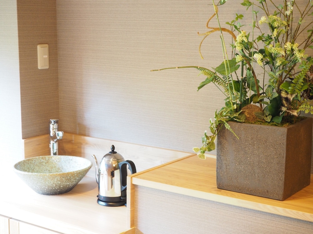 デラックス トリプルルーム 禁煙 【リバービュー】（プライベート温泉付） ミニバー0 | ラビスタ阿寒川 - 大人限定