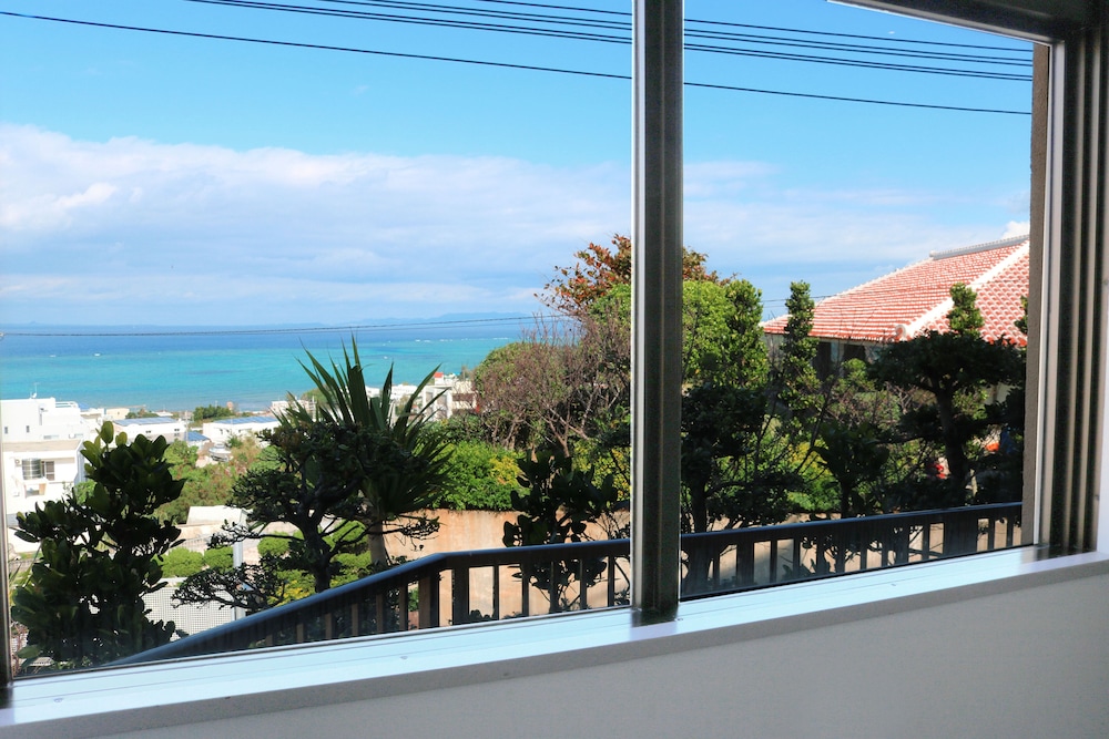 オーシャンビューコンドミニアム2階　ジャグジー付き R005 部屋からの景観0 | FIRST STREET 沖縄 読谷村オーシャンズ