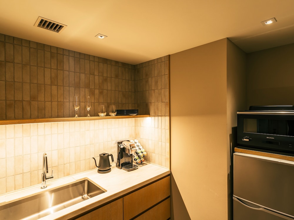 モダンジャパニーズルーム [禁煙] 大人の人数に応じてエキストラベッドをご用意いたします 客室4 | リッチモンドホテルプレミア東京スコーレ