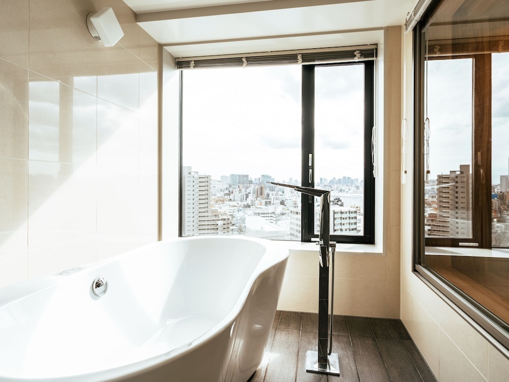 デラックスツインルーム [禁煙] 大人の人数に応じてエキストラベッドをご用意いたします 客室4 | リッチモンドホテルプレミア東京スコーレ