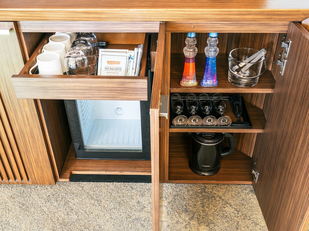 デラックスツインルーム [禁煙] 大人の人数に応じてエキストラベッドをご用意いたします 客室6 | リッチモンドホテルプレミア東京スコーレ