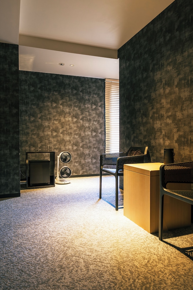 [禁煙]Spaルーム & ダブルルーム 2名利用(別途、宿泊用の別室をご用意いたします) バスルーム1 | リッチモンドホテルプレミア東京スコーレ