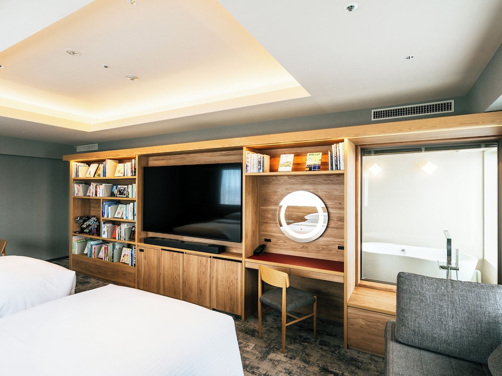 ザ・プレミアムブックルーム [禁煙] 大人の人数に応じてエキストラベッドをご用意いたします 客室1 | リッチモンドホテルプレミア東京スコーレ