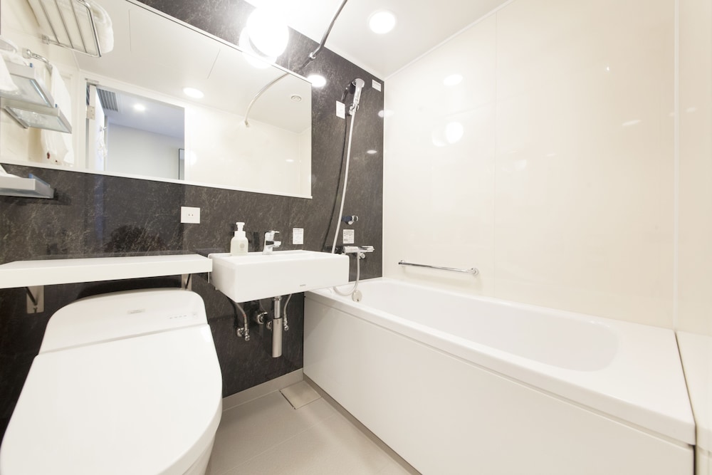 スタンダード ダブルルーム 禁煙 バスルームの設備1 | リッチモンドホテルプレミア浅草インターナショナル