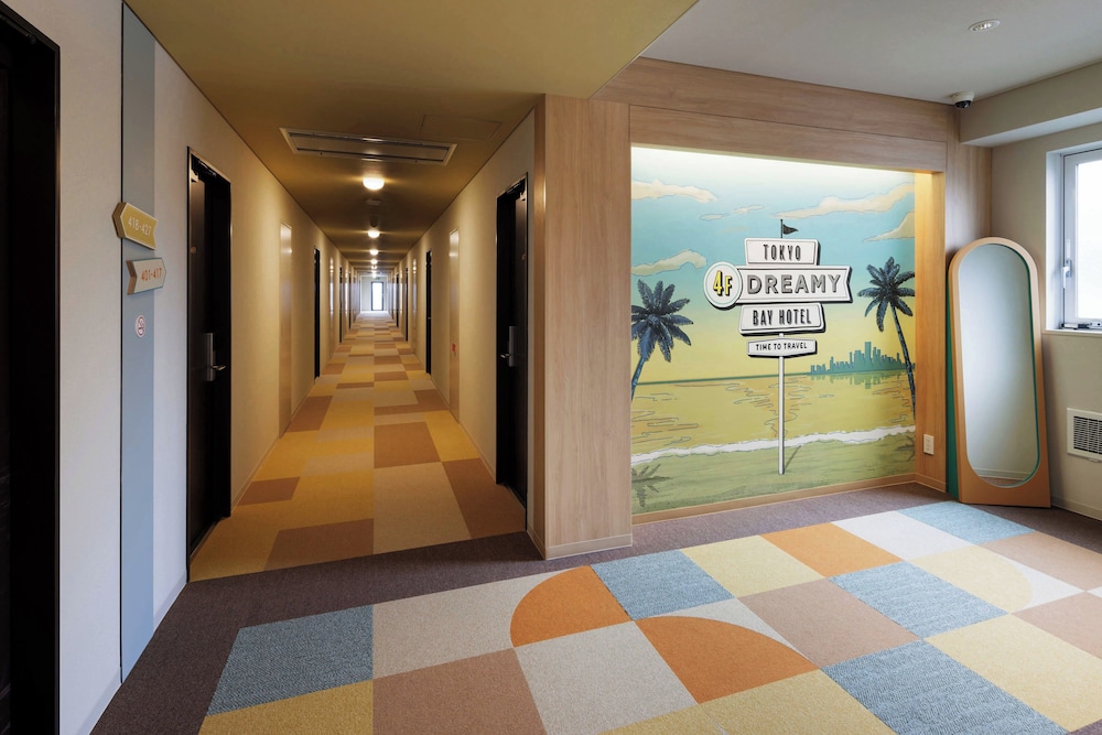 施設内の設備1 | CVS・BAY HOTEL