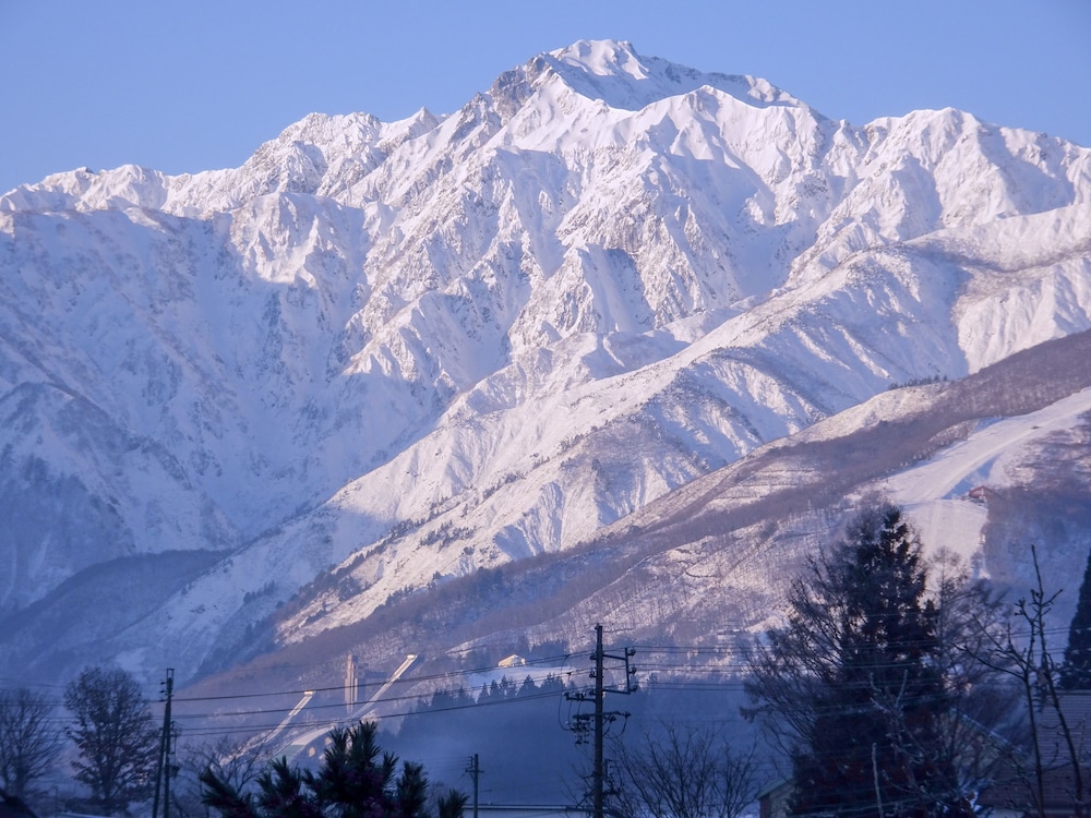 スタンダード トリプルルーム マウンテンビュー (ペット受入不可) [禁煙] 部屋からの景観0 | ホテル・ラ・モンターニュ・フルハタ