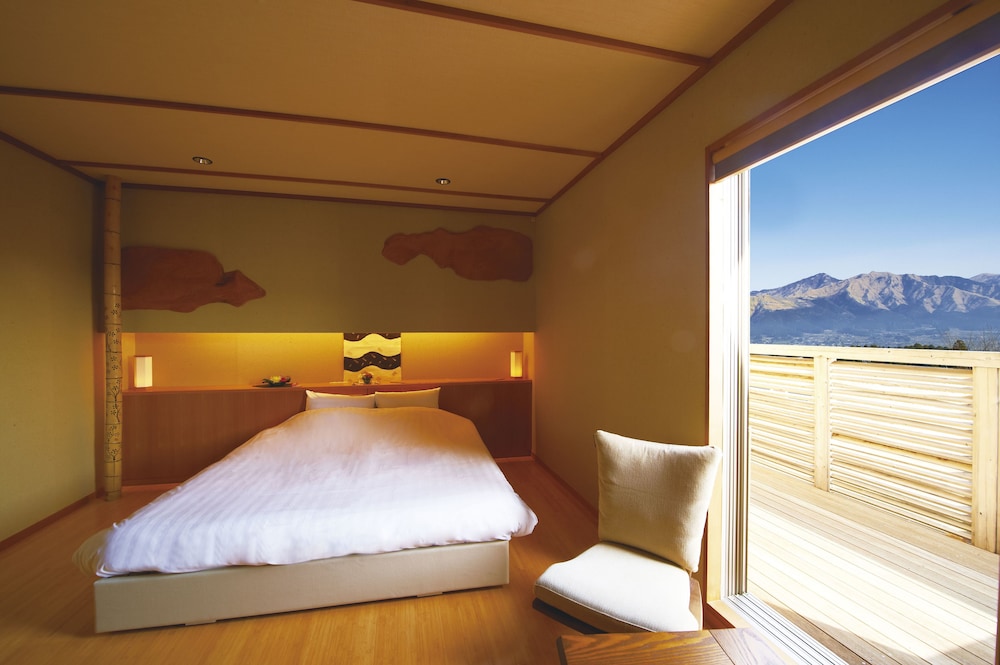 客室1 | ホテル夢しずく 別邸蘇庵