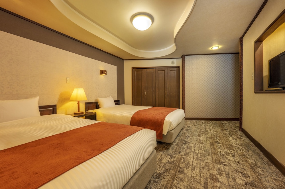 オーシャン スタンダード和洋室 (6畳+TW) (禁煙) 客室2 | ホテル ニューアカオ