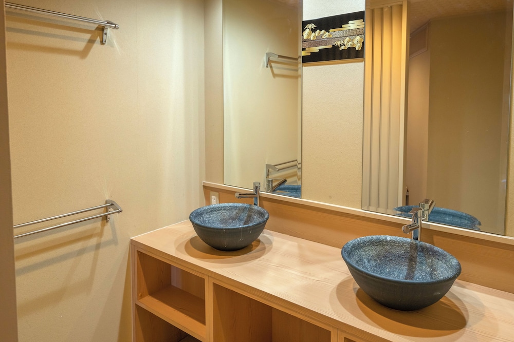 オーシャン デラックス和洋室 (10畳+TW) (禁煙) 客室3 | ホテル ニューアカオ