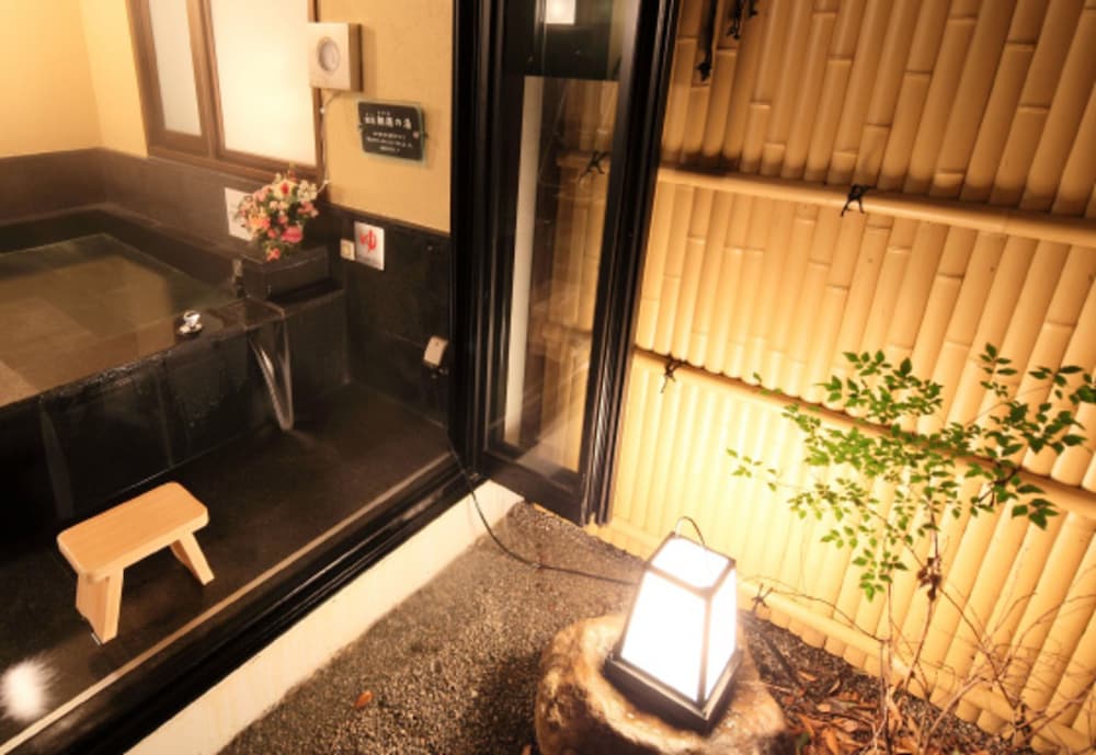 デラックス和洋室　タイプＣ（内湯付き/ 定員2〜4名/ チェックイン18時まで / 最終夕食時間19:30） バスルーム0 | ホテル夢しずく