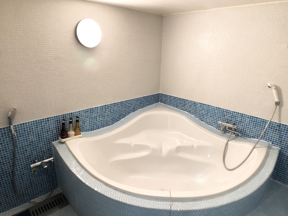 スイートルーム 禁煙 バスルーム0 | ホテルリッツ甲子園