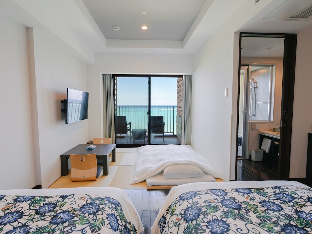 温泉露天風呂付/和洋室/オーシャンビュー | 琉球温泉瀬長島ホテル