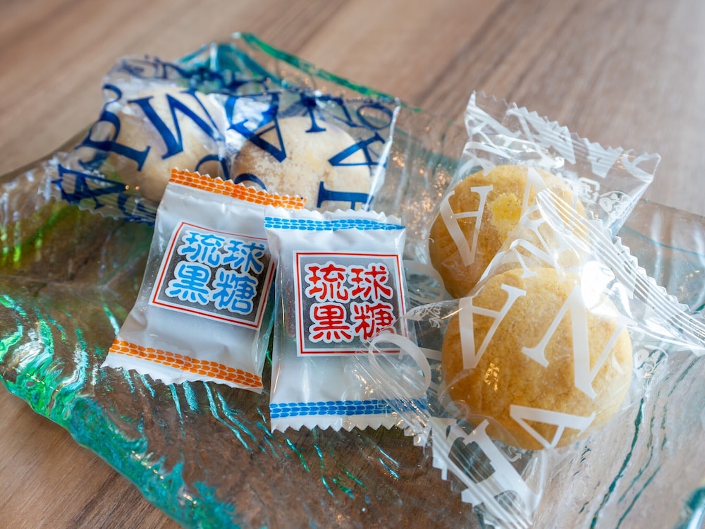 クラブフロア按司/温泉露天風呂/ツイン/オーシャンビュー 客室27 | 琉球温泉瀬長島ホテル