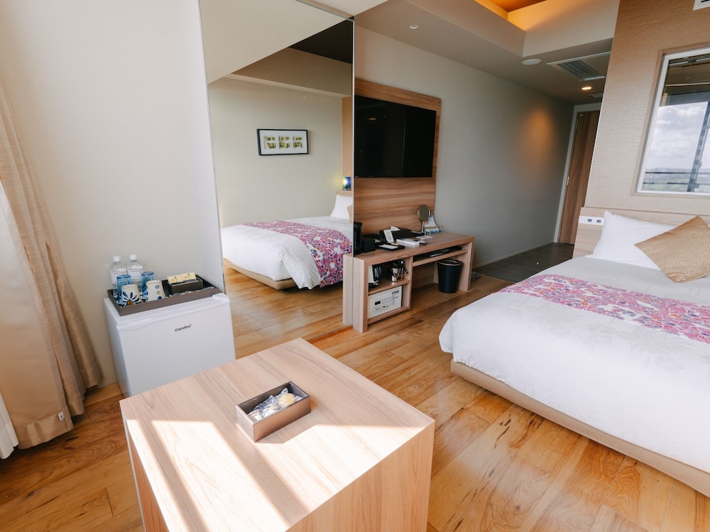 クラブフロア按司/ダブル 客室13 | 琉球温泉瀬長島ホテル