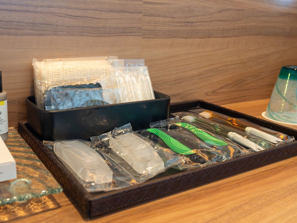 クラブフロア按司/ツイン/エアポートビュー 客室22 | 琉球温泉瀬長島ホテル