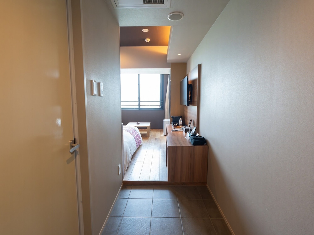 クラブフロア按司/ダブル 客室10 | 琉球温泉瀬長島ホテル