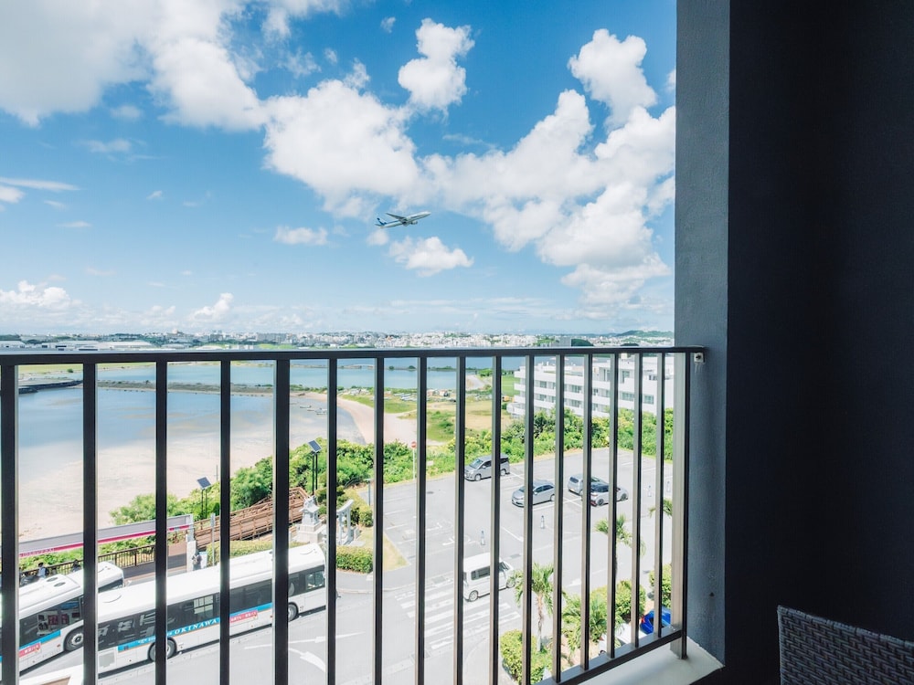 ダブル 客室1 | 琉球温泉瀬長島ホテル