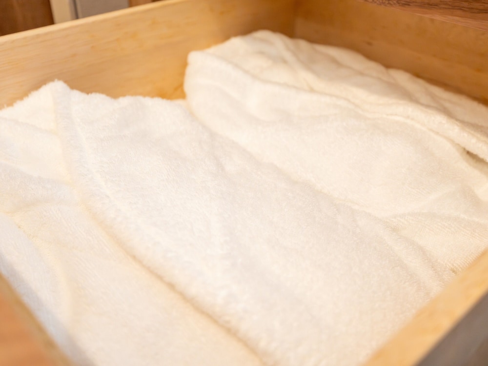 クラブフロア按司/ツイン/エアポートビュー 客室10 | 琉球温泉瀬長島ホテル