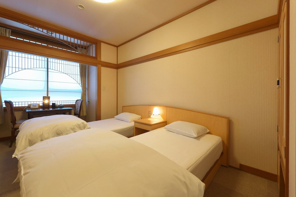 客室1 | あわら温泉　ぐらばあ亭　お月見露天の宿