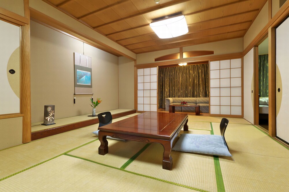客室1 | あわらの隠れ宿 ゆ楽 YURAKU 客室1 | あわらの隠れ宿 ゆ楽 YURAKU