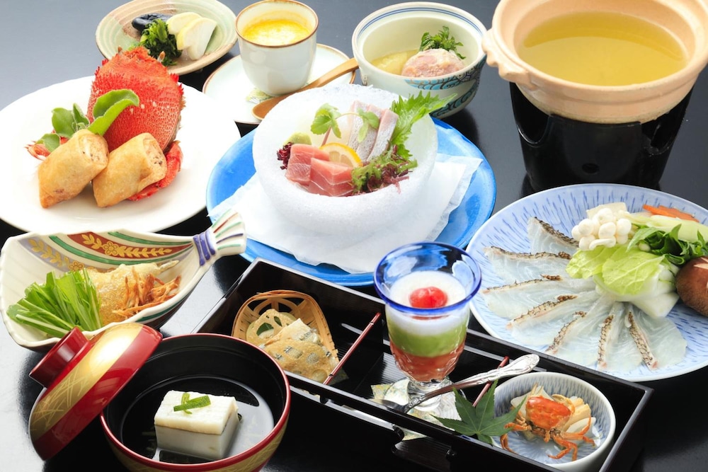 レストラン1 | 嬉野温泉 ホテル華翠苑