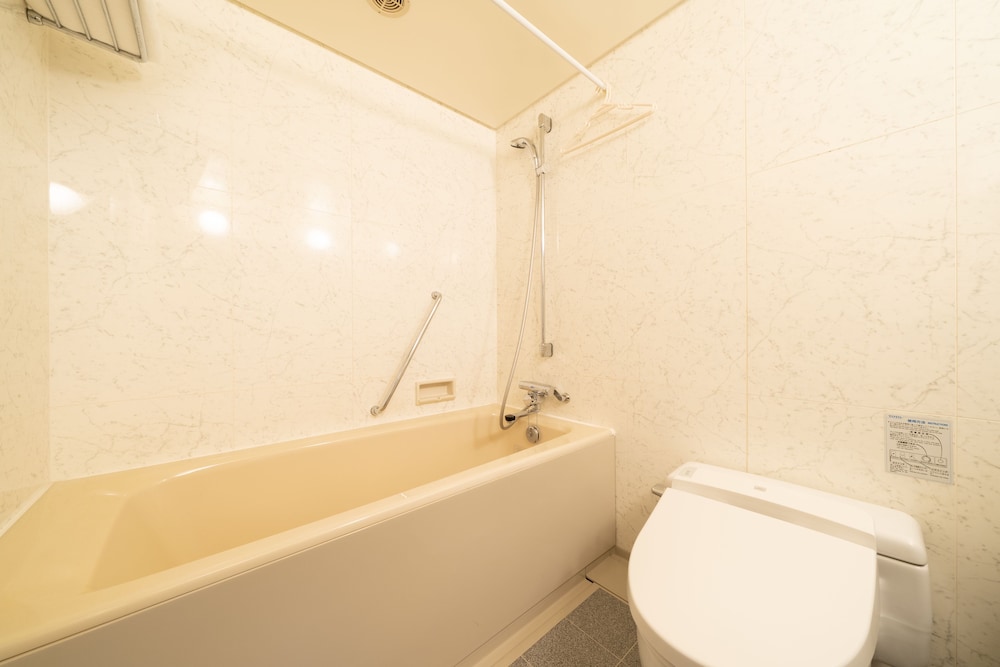 シングルルーム 禁煙 バスルーム1 | ホテル テラス ザ スクエア 日立