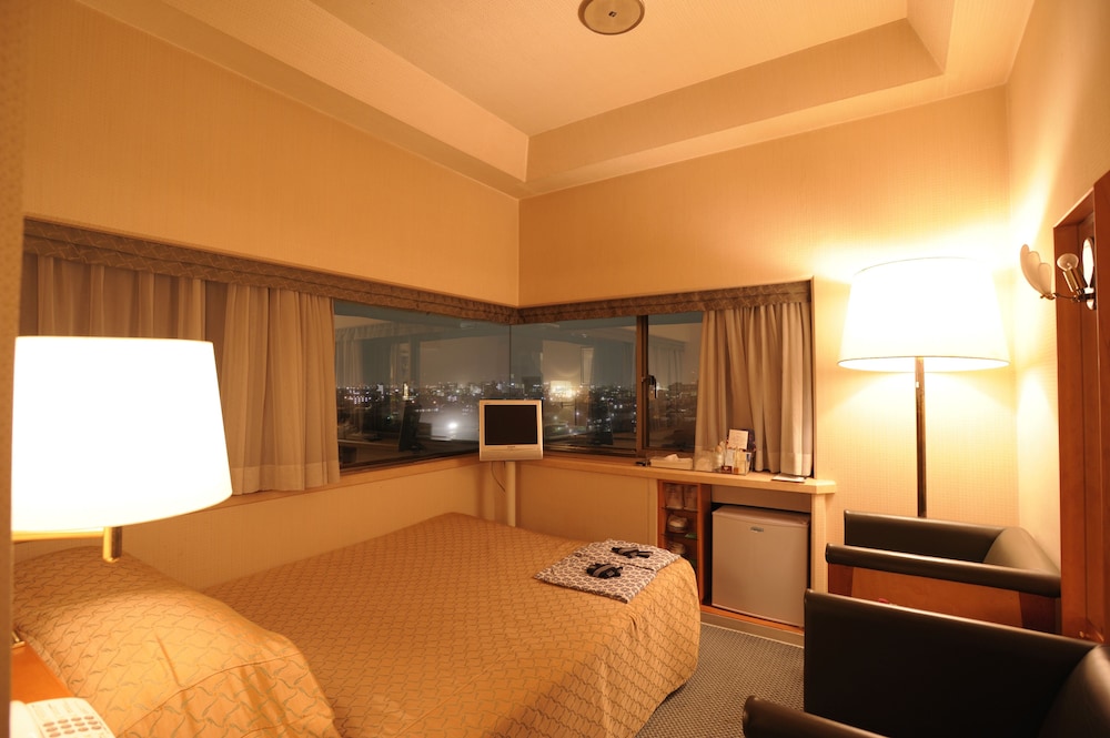 ベーシック シングルルーム 客室1 | 群馬ロイヤルホテル