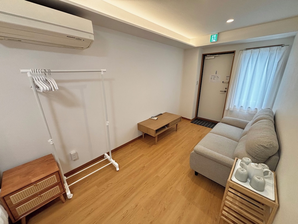 スーペリア ツインルーム リビング エリア0 | cozey retreat otsuka