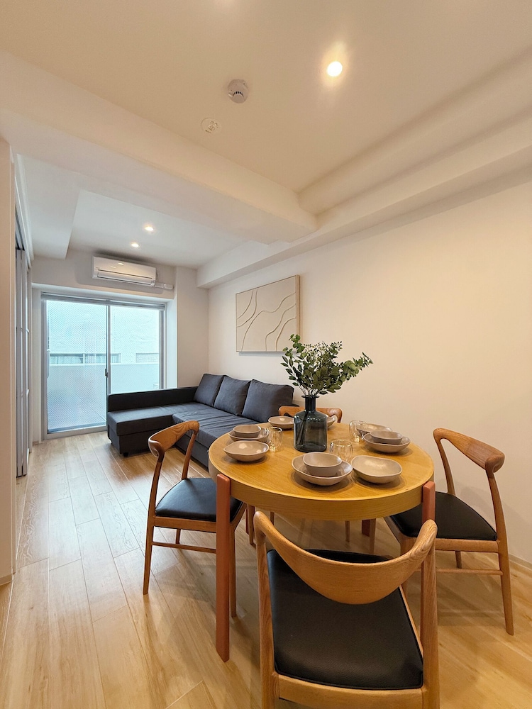 スーペリア アパートメント 客室3 | EIGHT VILLA TOKAICHI