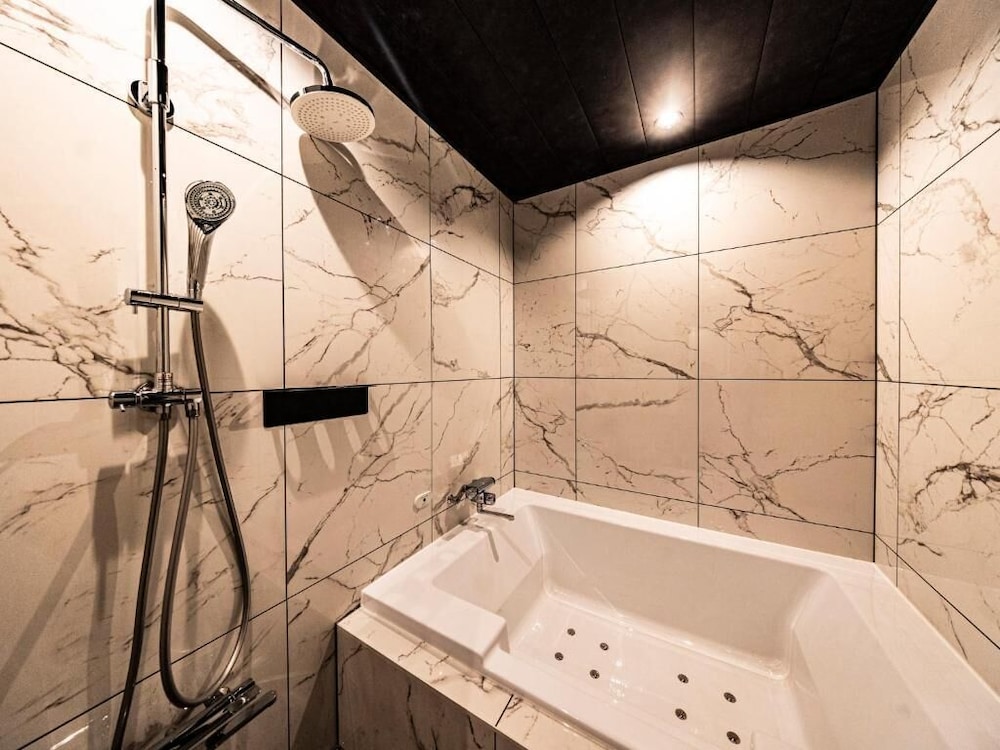 TYPE B / With Finnish Sauna 禁煙 バスルーム0 | 十二HOTEL