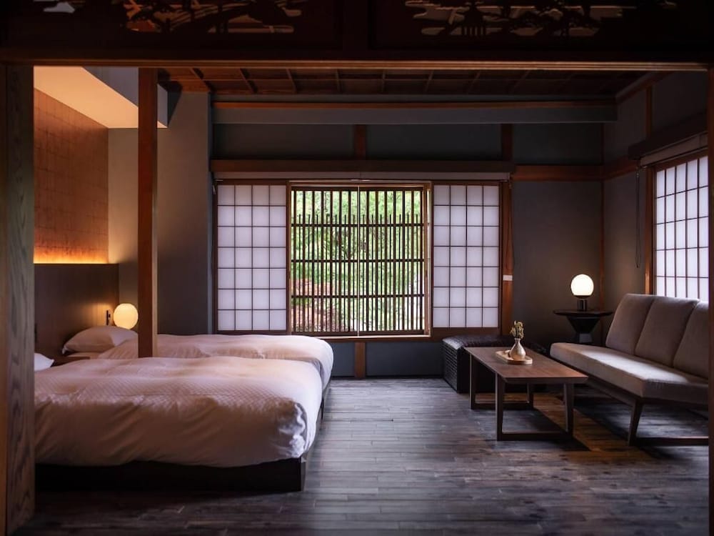 エグゼクティブ トリプルルーム | 寧々の道別邸 Kazeno Heritage (旧 : HOTEL VMG RESORT KYOTO 寧々棟)